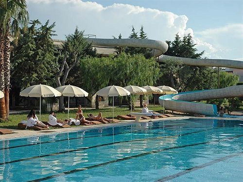 Unahotels Regina Bari 4* Torre A Mare